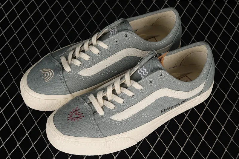 All categories Vans Vans series Vans Mid Vans China Vans Old Skool Vans gray green side stripes fun printed low-top casual sneakers VN0A54F4AST